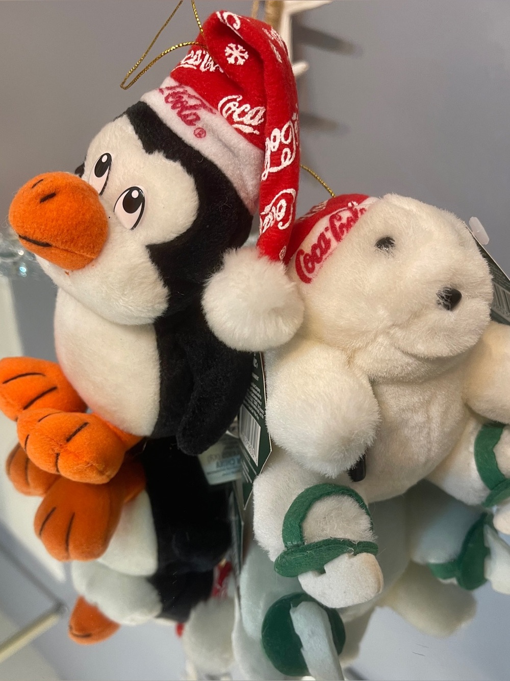 Coca Cola NWT Vintage’98 Plush OrnamentsSet Penguin & Polar Bear/Red BrandedHat